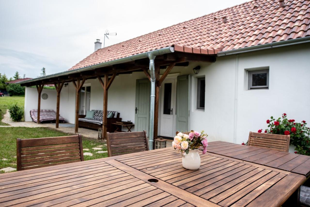 Florie Holiday home Cserszegtomaj